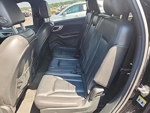 2018 Audi Q7 2.0T Premium Plus