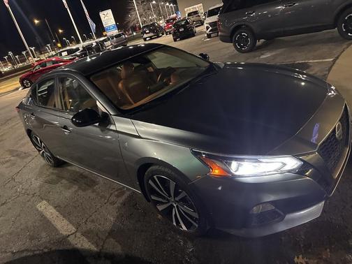 2022 Nissan Altima 2.5 SR