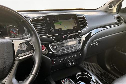 2019 Honda Pilot Touring 8-Passenger