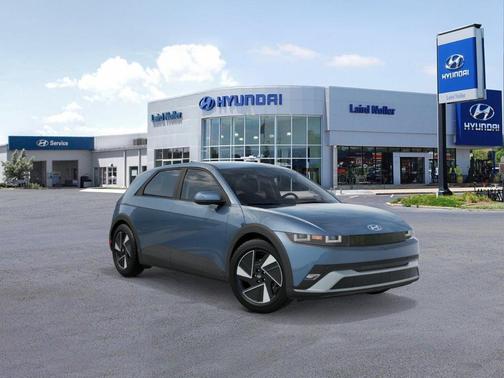 2026 Hyundai IONIQ 5 SE