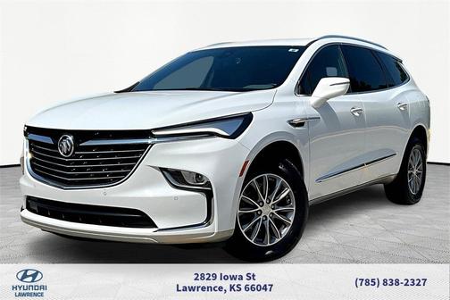 2022 Buick Enclave Essence