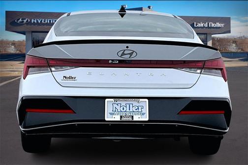 2026 Hyundai ELANTRA SEL