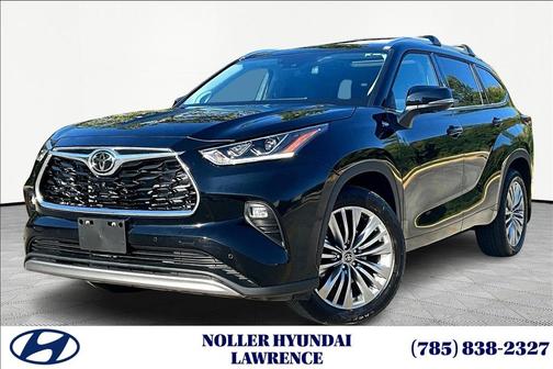 2025 Toyota Highlander Platinum