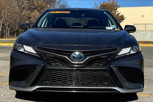 2023 Toyota Camry Hybrid XSE