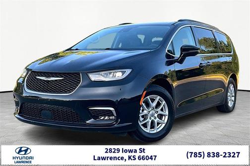 2022 Chrysler Pacifica Touring-L