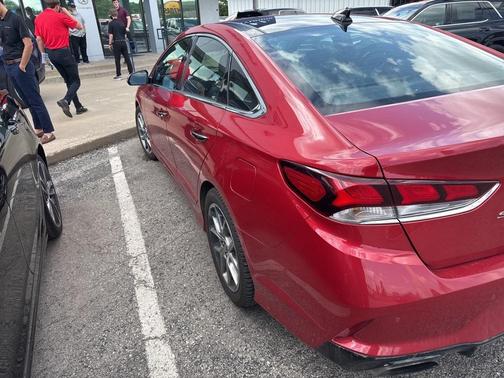 2019 Hyundai SONATA Limited 2.0T