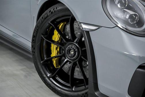 2019 Porsche 911 GT3 RS