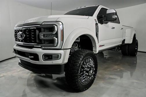 Star White Metallic Tri-Coat 2024 Ford F-450 Limited