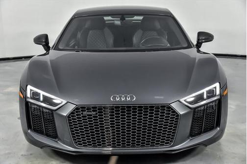 2017 Audi R8 5.2 V10 plus