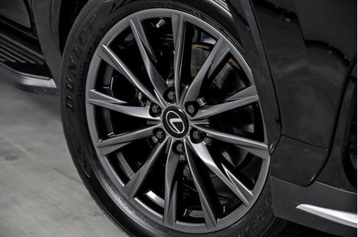 2022 Lexus LX 600 F SPORT HANDLING