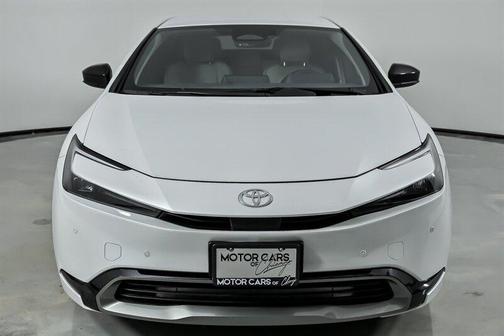 Wind Chill Pearl 2023 Toyota Prius LE