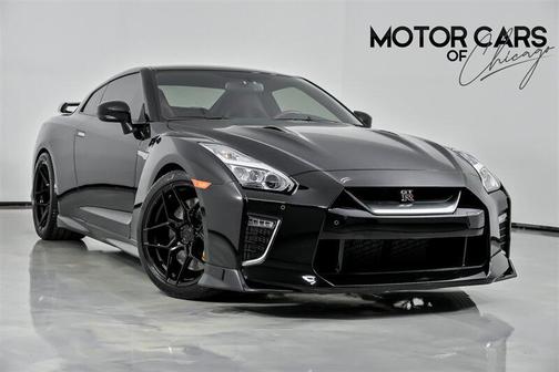 2023 Nissan GT-R Premium Dual-clutch 6-Speed Transmission