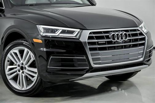 2018 Audi Q5 2.0T Prestige