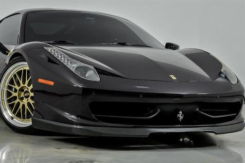 Vinaccia 2011 Ferrari 458 Italia Base