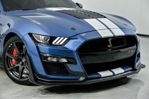 2021 Ford Shelby GT500 Base