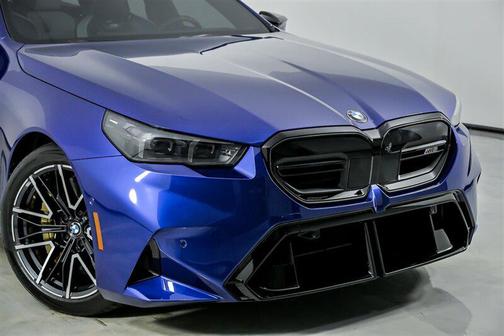 2025 BMW M5 Base