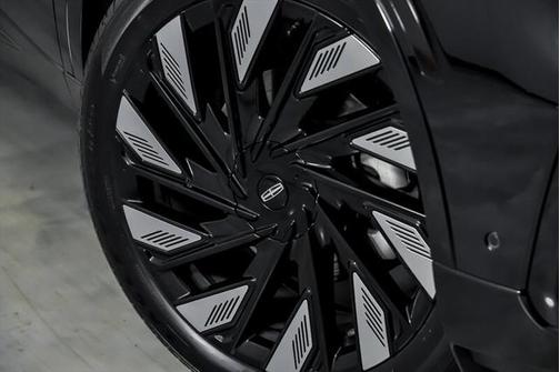2024 Lincoln Nautilus Black Label