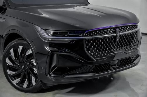 2024 Lincoln Nautilus Black Label