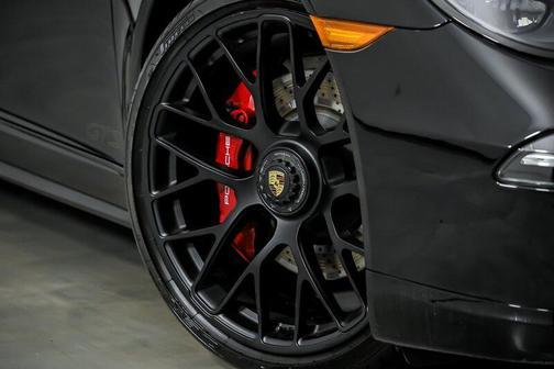 Carmine Red 2016 Porsche 911 Targa 4 GTS