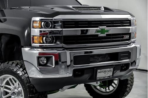 2017 Chevrolet Silverado 2500 LT