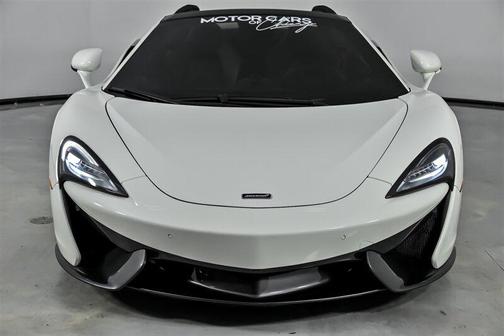 2020 McLaren 570S 