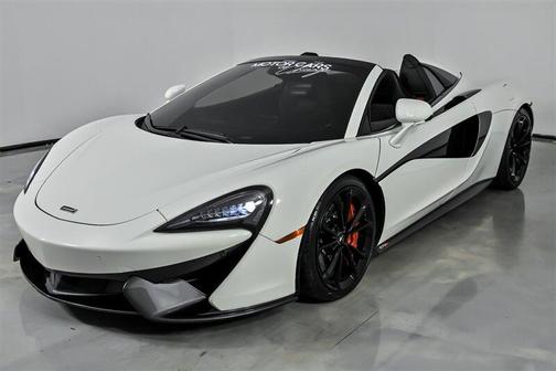2020 McLaren 570S 