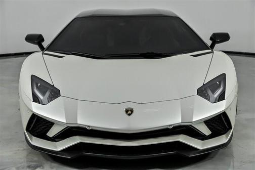 2017 Lamborghini Aventador LP750-4 Superveloce