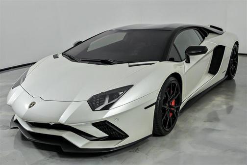 2017 Lamborghini Aventador LP750-4 Superveloce