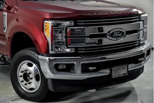 2017 Ford F-350 Lariat