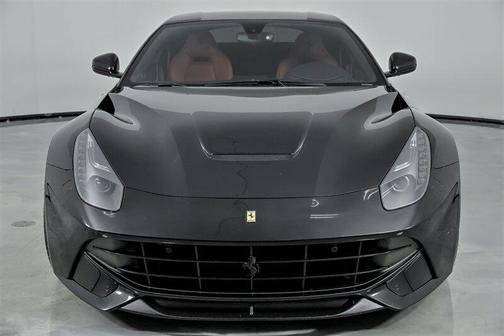 2014 Ferrari F12berlinetta Base