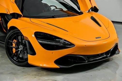2021 McLaren 720S Base