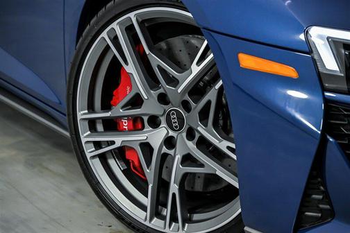 2023 Audi R8 V10 performance