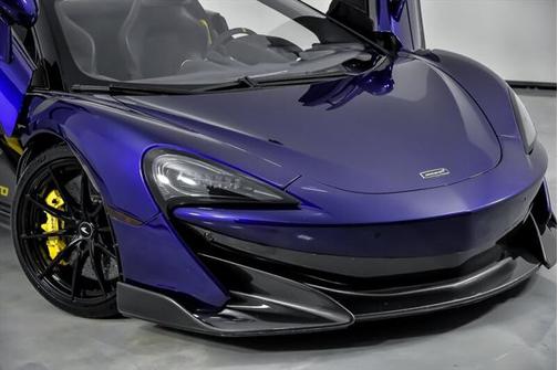 2020 McLaren 600LT -CERAMIC BRAKES-FRONT LIFT