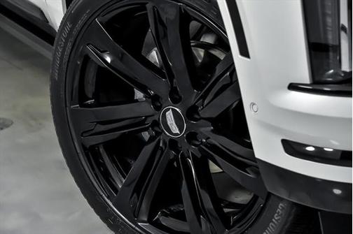 2025 Cadillac Escalade ESV Sport Platinum