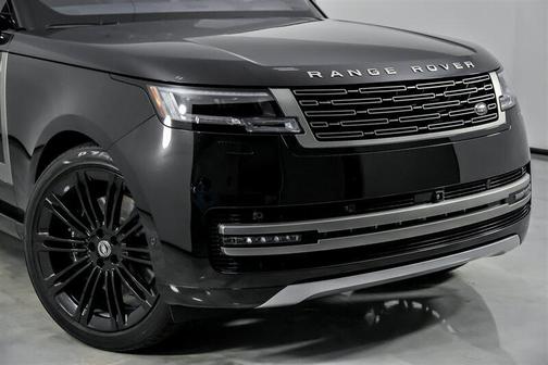 2023 Land Rover Range Rover P530 SE