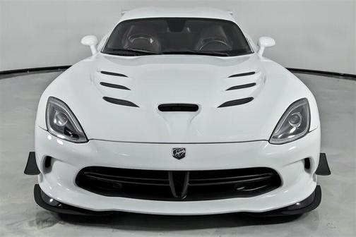 2016 Dodge Viper GTC