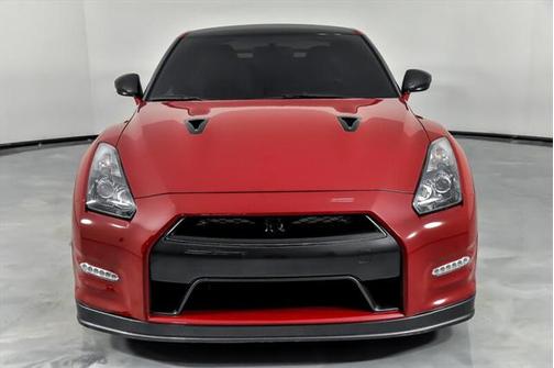 2013 Nissan GT-R Premium