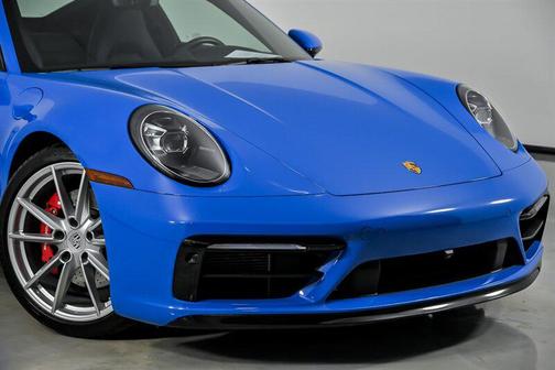 2022 Porsche 911 Carrera 4S
