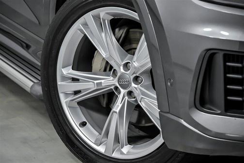 2019 Audi Q8 3.0T Premium Plus