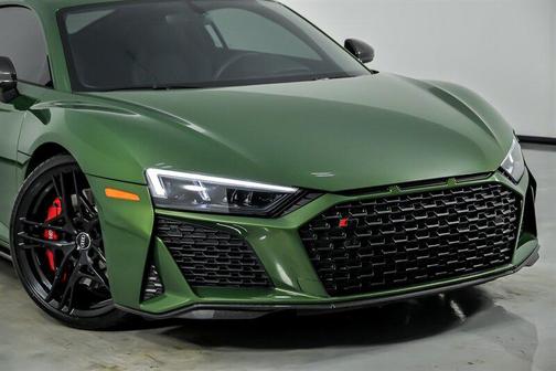 SONOMA GREEN 2020 Audi R8 5.2 V10