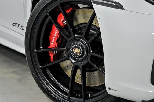 2023 Porsche 911 Targa 4 GTS
