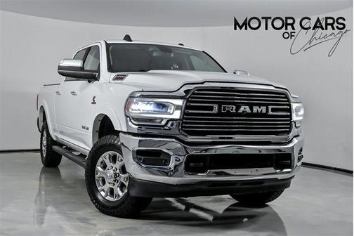 2020 RAM 3500 Laramie Crew Cab 4x4 6'4' Box