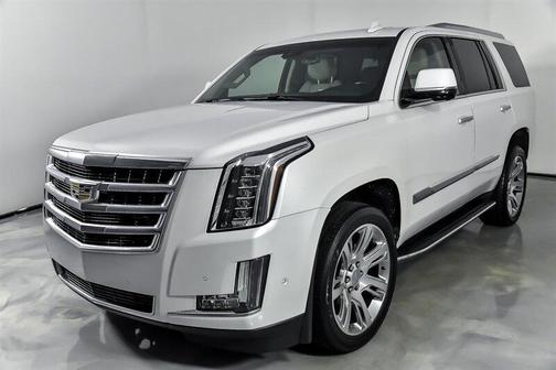 2018 Cadillac Escalade Luxury