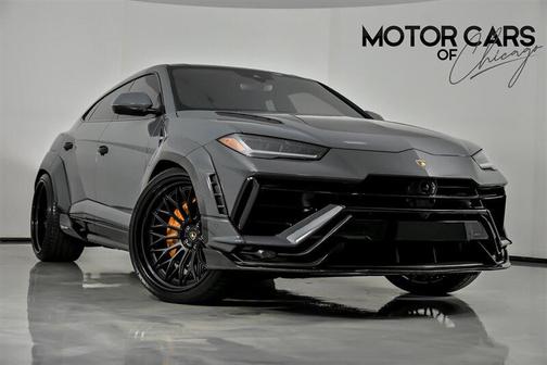 2023 Lamborghini Urus Performante