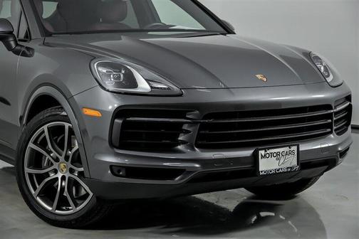 2022 Porsche Cayenne Cayenne