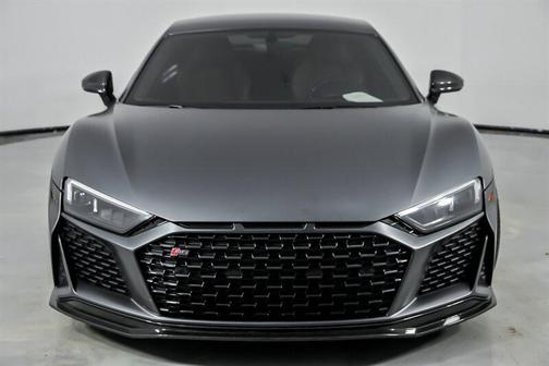 Daytona Gray Pearl Effect 2020 Audi R8 5.2 V10 performance