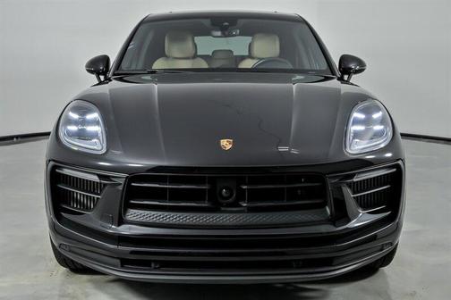 Black 2023 Porsche Macan Macan