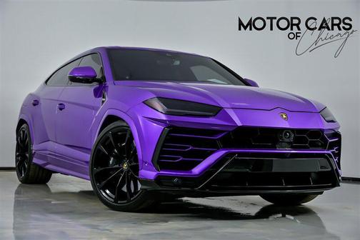 2021 Lamborghini Urus Pearl Capsule