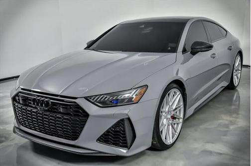 2023 Audi RS 7 4.0T