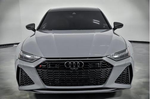 2023 Audi RS 7 4.0T